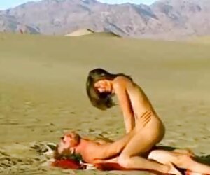 شقراء مقاطع فيديو جنس اجنبي صوفي كاميرا ويب