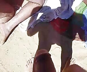 الدجاج مقاطع سكس الجنس الثالث فتاة